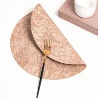 Nuevas manteles individuales redondos antideslizantes de cuero PU, manteles individuales para mesa de comedor, posavasos impermeables tallados con flores en 3D para el hogar - details 9