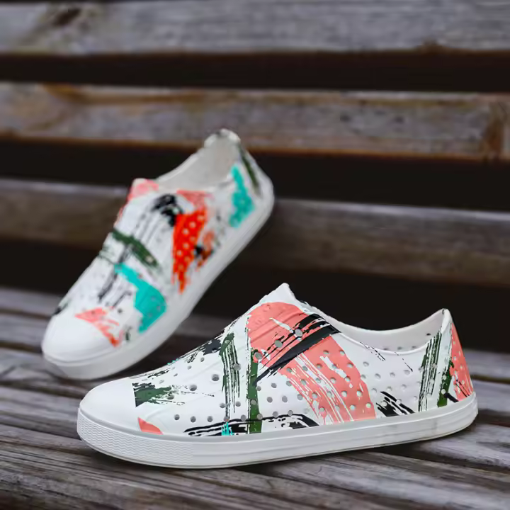 Agujero zapatos pareja verano nuevo graffiti transpirable impermeable hombres y mujeres ocio playa vadeando sandalias huecas - 1
