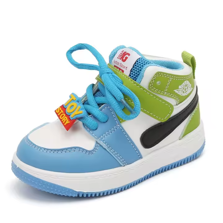 Zapatos deportivos para niños 2025 zapatos de tablero casuales para niños de primavera y otoño zapatos de baloncesto antideslizantes de parte superior alta para niñas zapatos de bebé de suela suave - 1