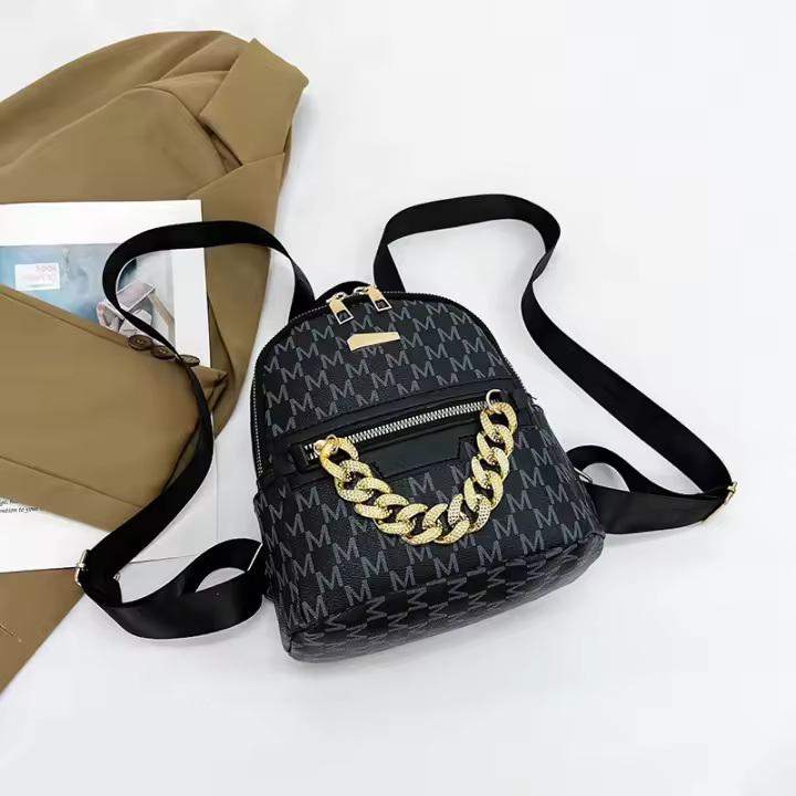 Mochila de Nylon para Mujer Tendencia Callejera Primavera 2025 Bolso Casual de Moda - 1