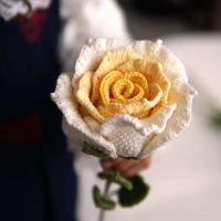 Flor de gancho tejida hecha a mano, regalo del Día de la madre de San Valentín, rosa Artificial de tacto Natural - details 6