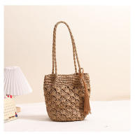 Bolso de paja de un solo hombro con flecos de moda, bolso tejido con patrón hueco en forma de abanico, bolso de playa de vacaciones para mujeres, bolso versátil para mujeres - details 1
