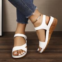 Sandalias de Verano Blancas Casuales Ajustables con Correa de Gancho y Bucle, Tacón de Cuña Grueso, Cubierta PU, Perfectas para Salidas, Compras, Paseos de Playa - details 1