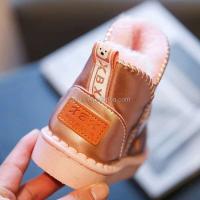 Nuevas botas de nieve bonitas de dibujos animados a la moda para niños pequeños, zapatos mullidos de invierno naturales para niñas, marca cálida 2025 barata - details 5