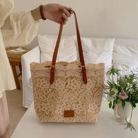 Bolso de hombro de encaje ahuecado de gran capacidad, bolso de mano de ganchillo con flores, bolsos ligeros tejidos con flores para mujer - details 12