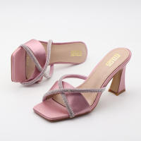Sandalias sencillas con tacones de aguja y diamantes de imitación con punta cuadrada para uso exterior - details 12
