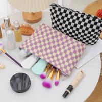 Bolso De Maquillaje Aesthetic De Cuadros Organizador De Cosméticos Para Viajes Bolsa De Almacenamiento Para Mujeres Con Cierre De Cremallera - details 9