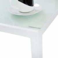 Conjunto de mesa y 4 sillas