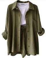 Conjunto de dos piezas para mujer, camisa de manga larga con cuello vuelto de tela arrugada, pantalones cortos con cordón de cintura alta, moda informal de talla grande - details 52