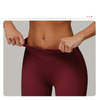 Conjuntos de Yoga de 2 uds., trajes de entrenamiento de realce para mujer, trajes de gimnasio, sujetador corto de cintura alta, pantalones cortos acampanados, trajes para Fitness y correr - details 4