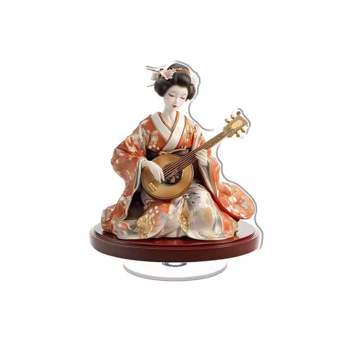 La pantalla acrílica giratoria presenta a un sereno músico japonés con un elegante kimono sosteniendo un biwa sobre un fondo blanco impecable, mostrando la belleza cultural. - 1