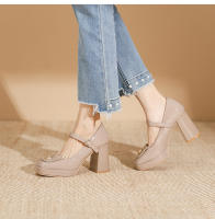 Zapatos de punta cuadrada con tacón grueso y tacón alto plano con hebilla de flor pequeña - details 20