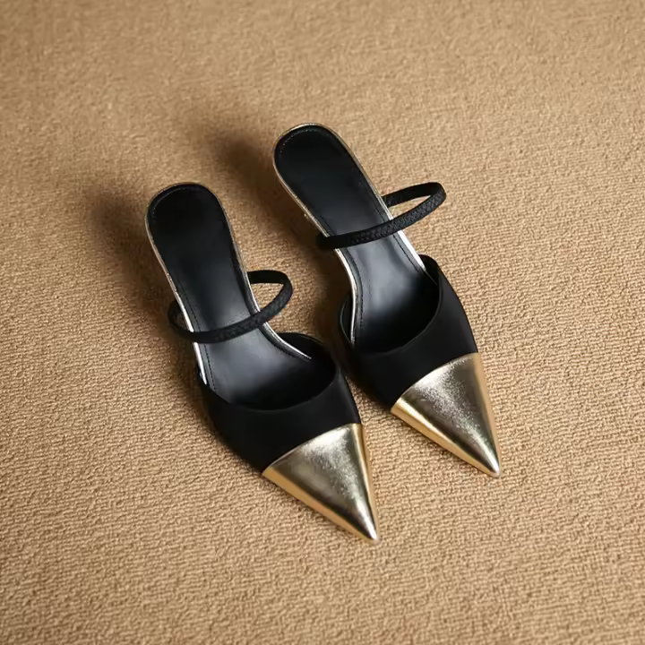 Nuevas sandalias puntiagudas de medio arrastre que combinan con el color Xiaoxiangfeng - 1