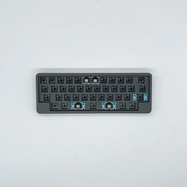 Kit de teclado dividido 40% personalizado inalámbrico 2.4G con dongle, teclado mecánico dividido de modo único, intercambiable en caliente, VIAL DIY, mini accesorios de teclado para juegos, teclado ergonómico. - 1