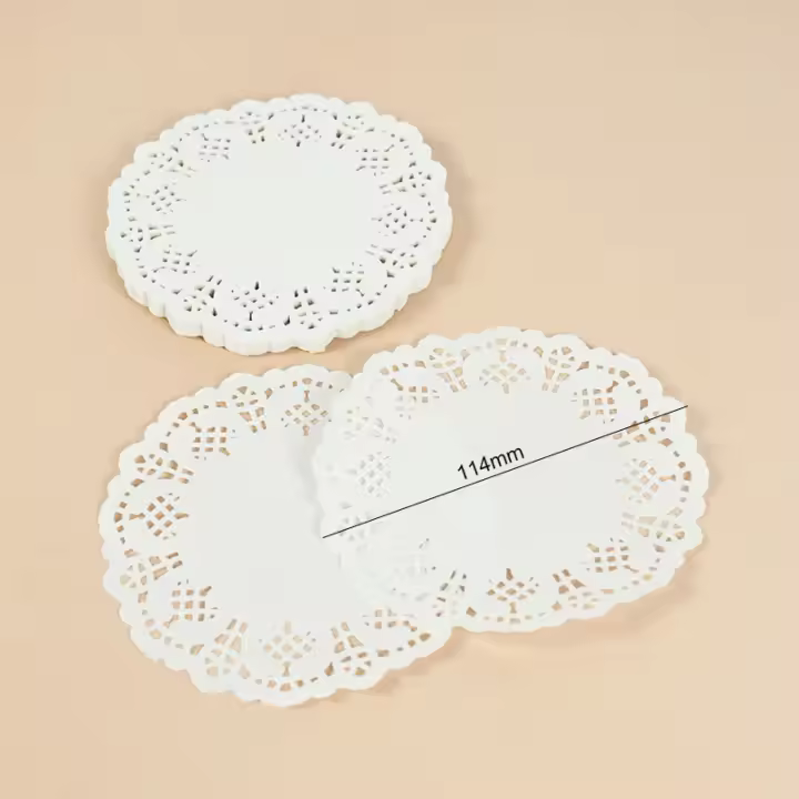 Paquete de 100 Piezas de Papel de Encaje Blanco Redondo Ideal para Empaques de Regalos DIY, Decoración de Mesas de Bodas y Cumpleaños - 1