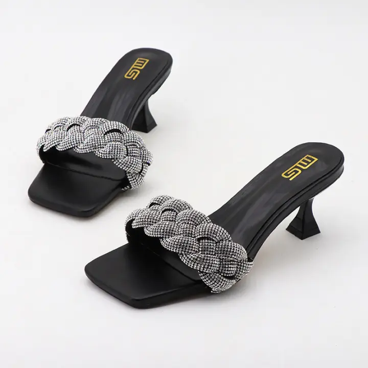 Chanclas de strass trenzadas con punta cuadrada, tacones de aguja, negro versátil - 1