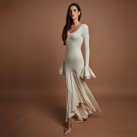 Un nuevo vestido de retales plisado con cuello cuadrado y manga larga de encaje de color liso - details 13