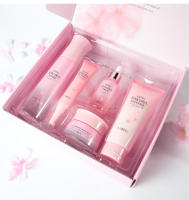 Set para el cuidado de la piel - JAPÓN SAKURA, Conjunto de Regalo para el Cuidado de la Piel para Mujer, Kit de 5 Piezas, Limpiador Facial, Tónico, Suero, Crema para Ojos, Crema Facial, para Mujeres Esposa Mamá - details 11