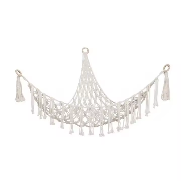 Hamaca de juguete de peluche bohemia, forma Triangular, cesta de almacenamiento de malla colgante, red de pared con borlas de algodón para dormitorio y sala de estar - 1