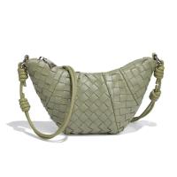 Bolso de Croissant tejido de alta gama hecho a mano para mujer, diseño Original de nicho, cruzado de un solo hombro, cuadrado pequeño, nuevo - details 5