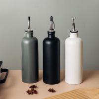 Botella dispensadora de aceite de oliva de cerámica para reducir la oxidación, vinagrera de aceite opaco de diseño moderno vacío con etiquetas adhesivas, embudo - details 8