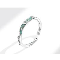 Anillo de Textura Gruesa Diseño Asimétrico Minimalista en Plata Joyería Moral con Toque Avant Garde - details 7