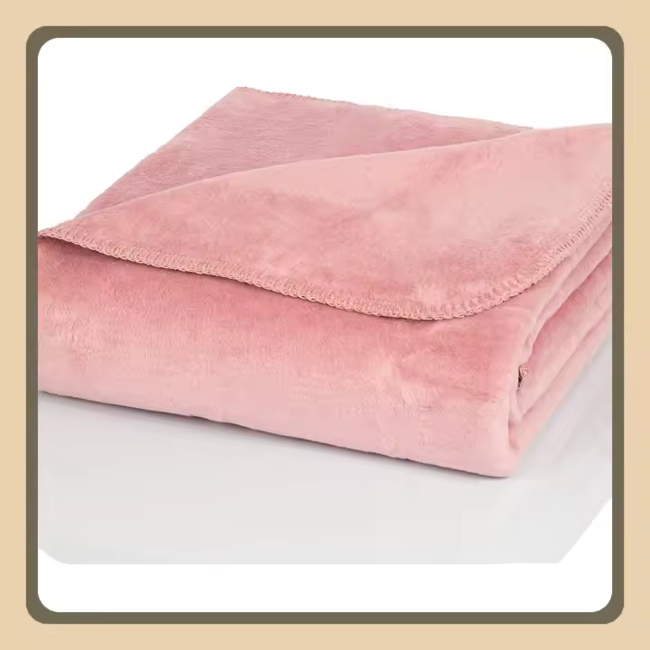 Manta de Peluche Glart en Rosa Suave como Lana, Sin Mangas, 150x200 cm para Sofá - 1