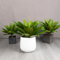 Plantas artificiales grandes, árbol de Agave falso, Hojas suculentas de plástico para exteriores, hoja de Yucca falsa para decoración de fiesta de boda en casa - details 4