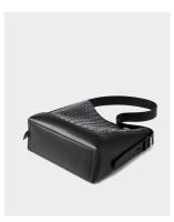 Bolso de hombro de cuero tejido a mano de gran capacidad a la moda bandolera bandolera bandolera para mujer - details 29