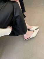 Zapatillas de tacón alto con gatito de verano a la moda, zapatos de mujer, mula de charol negro puntiagudo - details 5
