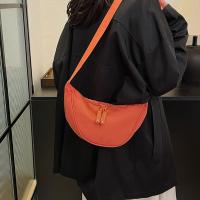 Bolso cruzado Hobo de nailon a la moda, bolso para las axilas, bolsos de un solo hombro, bolso de lona para ir al trabajo de estilo coreano, bolso de bola de masa Unisex - details 16
