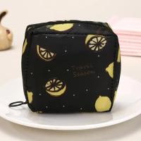 Bolsa de almacenamiento de tampones de servilleta sanitaria para mujer, bolsa organizadora portátil impermeable, bolsa de servilletas sanitarias con patrón - details 12