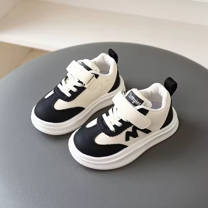 Zapatillas de Cuero Primavera-Otoño para Niños de 1-3 Años Zapatos Casuales Antideslizantes para Hombres y Mujeres - 1