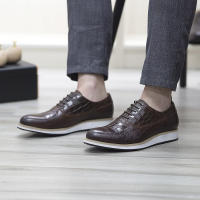 Zapatos de hombre hechos a mano de cuero vacuno estilo británico, zapatos de plataforma para las cuatro estaciones. - details 1