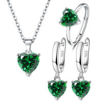 Conjunto de Joyería de Plata Esterlina 925 Collar y Pendientes de Corazón de Zirconia Cúbica - details 7