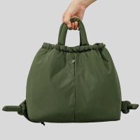 Bolso de hombro acolchado para mujer, mochila informal de nailon suave, bolso Simple de gran capacidad con cordón - details 0