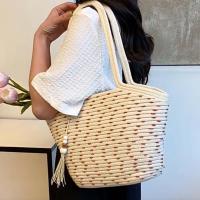 Bolso de mano tejido dulce a la moda, colgante con borlas, bolso de paja transpirable, bolso de playa de verano Beige de poliéster para mujer - details 2