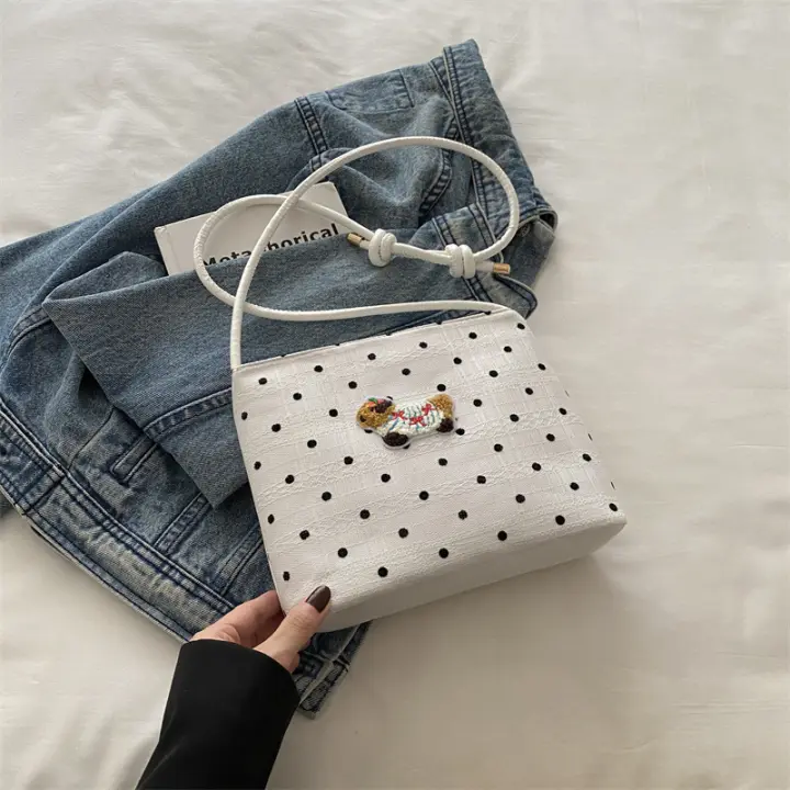 Bolso de Cesta de Cadena de Lujo Ligero para Mujeres Diseño Exquisito y Textura de Alta Gama - 1