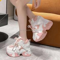 Dropshipping logo altura creciente de las mujeres 2024 nuevos zapatos de diseñador de moda casual transpirable - details 10