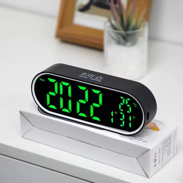 Nuevo reloj despertador Digital recargable, reloj de mesa con pantalla antidisturb multifuncional, reloj de espejo LED con fecha de 12/24H - 1