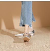 Nuevos zapatos Xiaoxiangfeng con suela puntiaguda y hebilla de una palabra - details 16