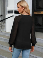 Camiseta holgada de manga larga para mujer, blusa informal de Color liso con costura de encaje y cuello en V, moda de primavera y otoño, 2023 - details 5