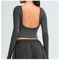 Top de yoga de manga larga con espalda abierta para mujer, ropa deportiva sexy con espalda abierta, Top corto con diseño de espalda en U - details 14