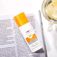 Protector solar facial SPF 50+ Aceite refrescante para el control de los poros - details 1