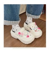 Zuecos de playa de verano para mujer con adorables detalles de dibujos animados, diseño calado transpirable, ligeros y cómodos para uso informal - details 4