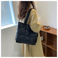 Moda señoras Tote bolsos de gran capacidad de algodón acolchado bolsa de compras rombo bolso portátil acolchado sólido para viajes de ocio - details 18