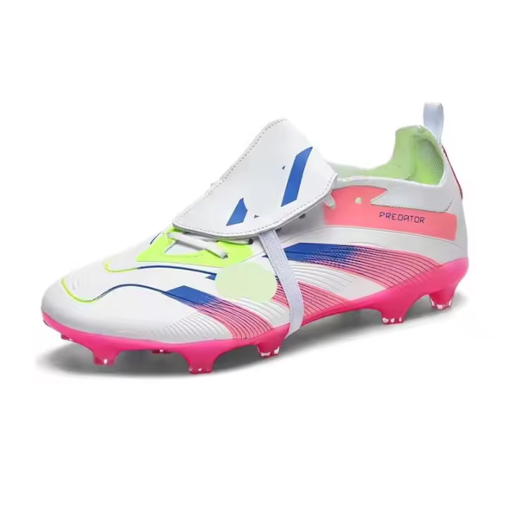 Nuevo diseño de alta calidad 2025 para tus propios zapatos, suela de uñas de TPU de entrenamiento para niños, zapatos de fútbol para hombres famosos - 1