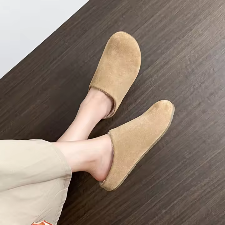 Un pedal de fondo plano bolsa cabeza perezosa medias zapatillas de terciopelo zapatos de mujer de gran tamaño. - 1