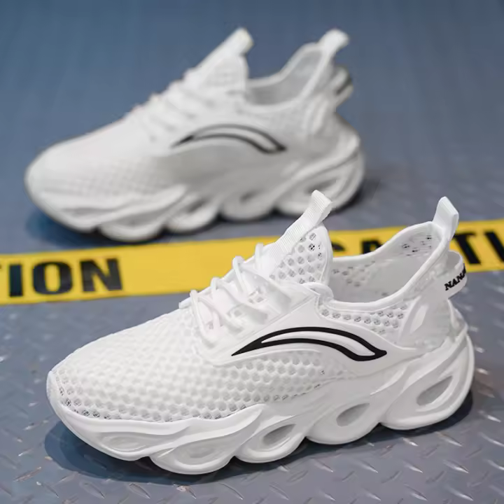 Primavera y verano, tallas grandes, para correr, informales, versátiles, tejidos con mosca, hombres de moda, zapatos deportivos de malla para hombres - 1