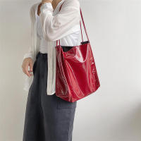 Bolso de hombro de charol de Color sólido para mujer, bolso de mano de lujo Simple, bolso de compras de viaje informal, bolso de mano - details 6